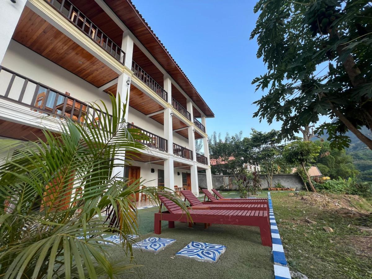 Sabaidee Nongkiaw River View Hotel Nongkhiaw Buitenkant foto